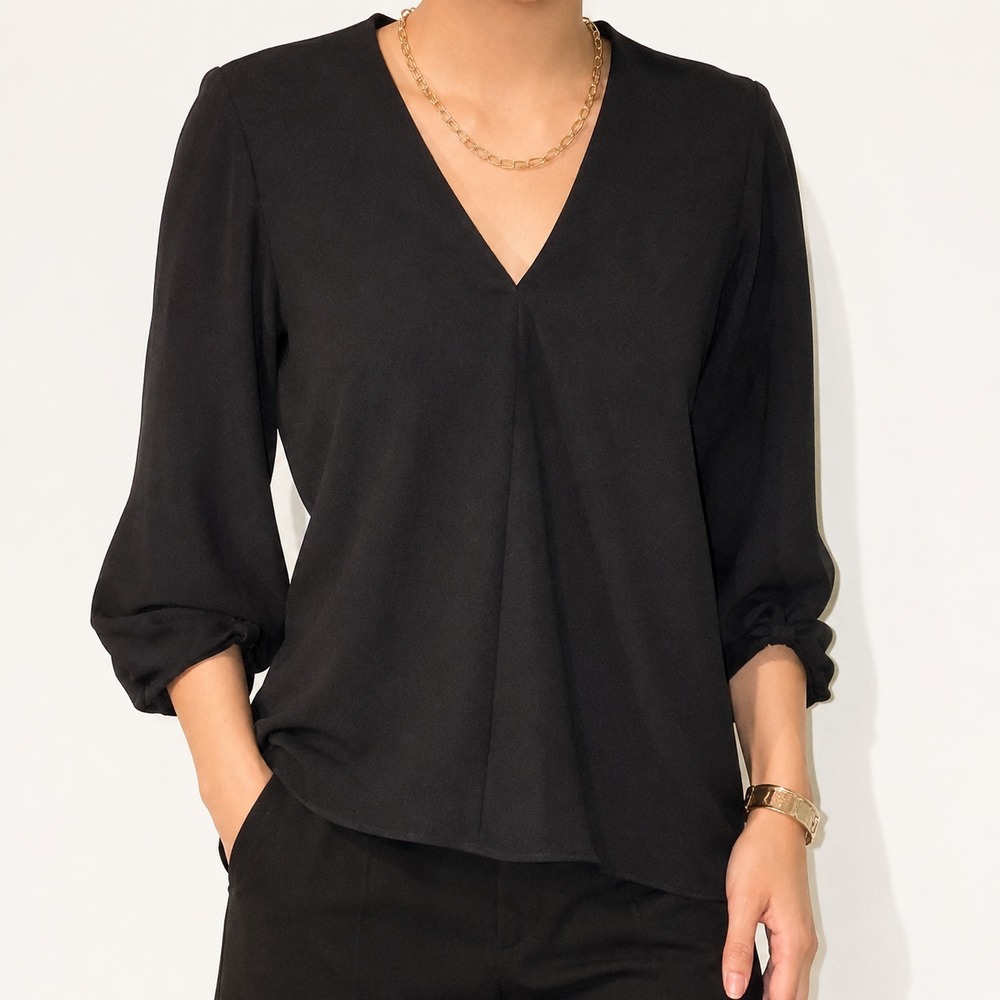 Tibi Pullover Blouse Women's Size 2 Black V-Neck Gathered Cuffs 3/4 Sleeve